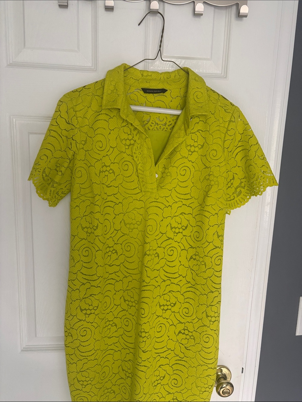 Banana Republic Neon Lime Lace Collared Short Sleeve Dress